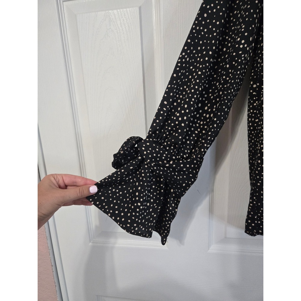 Banana Republic Dillon Shirt Polka Dot Tie Cuff Button Down Blouse Black L - Picture 2 of 7